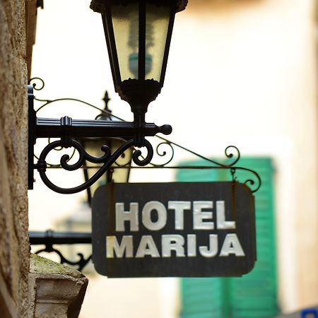 Hotel Marija Kotor Luaran gambar