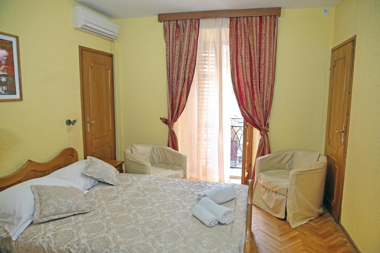 Hotel Marija Kotor Luaran gambar
