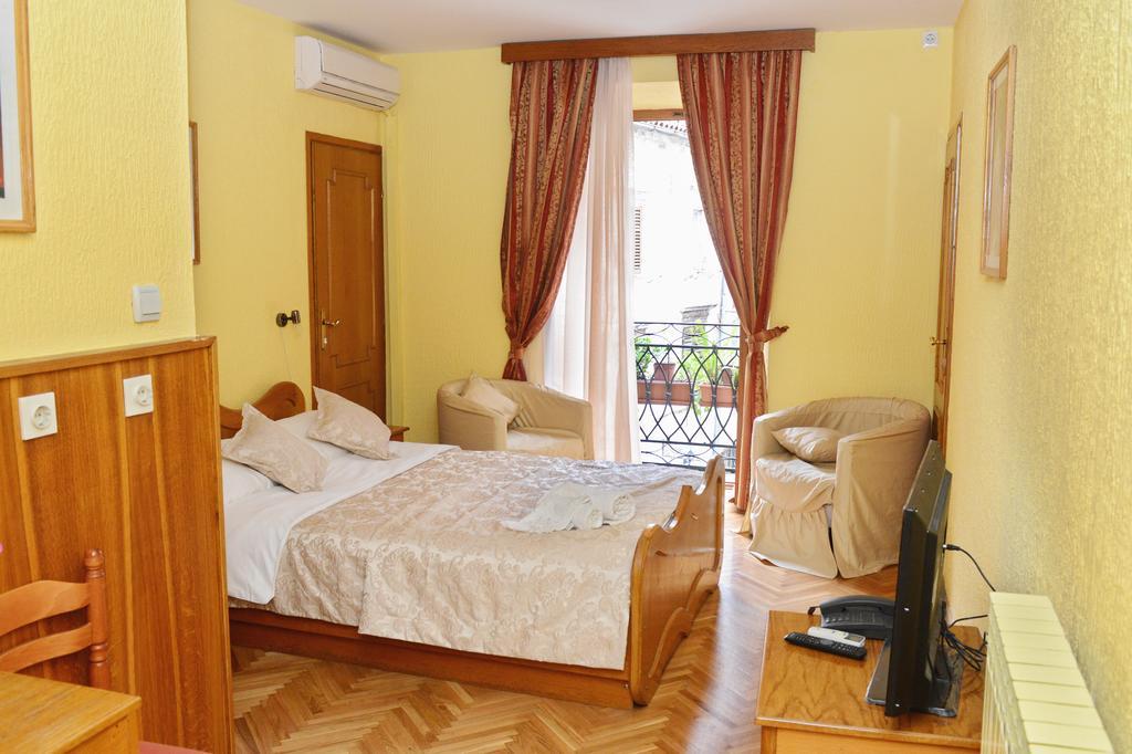 Hotel Marija Kotor Bilik gambar