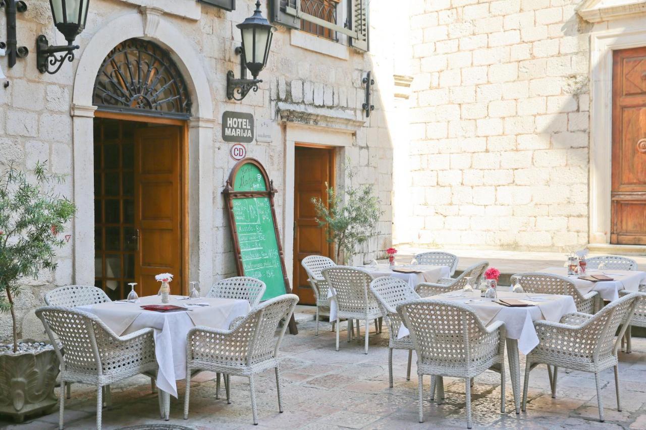 Hotel Marija Kotor Luaran gambar