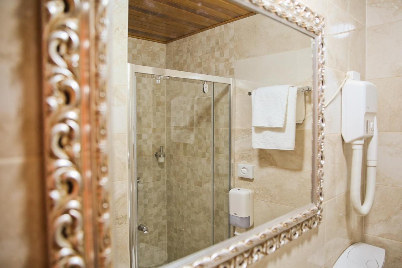Hotel Marija Kotor Luaran gambar