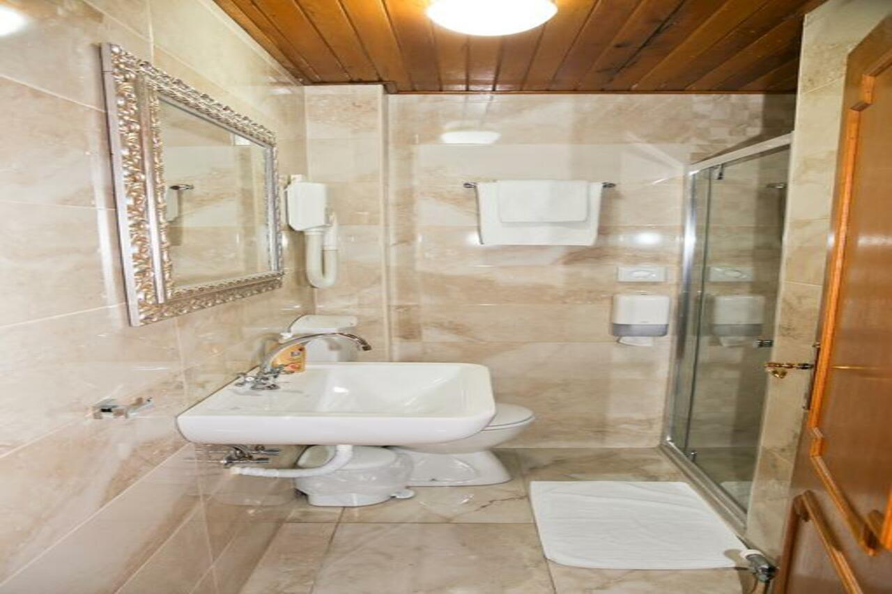 Hotel Marija Kotor Luaran gambar